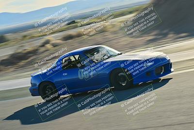 media/Dec-13-2025-Extreme Speed (Sat) [[d129ecb0b9]]/Beginner/Session 3 (Turn 5)/